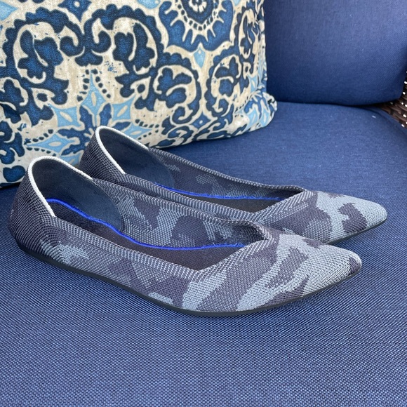 RETIRED Rothy’s The Point dark gray camo, size 8 - Picture 3 of 6